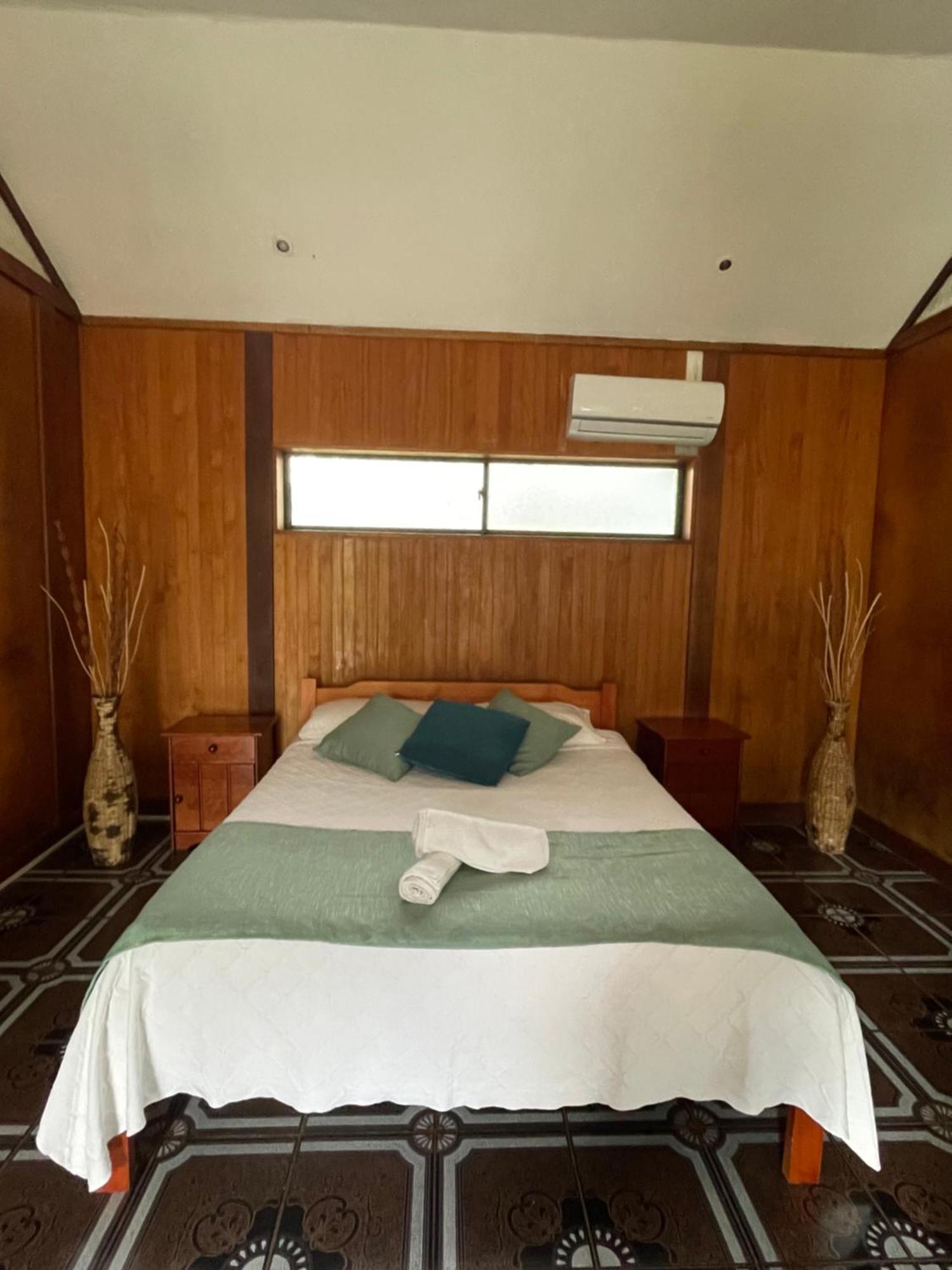 Hotel Chez Maria Goretti Ханга-Роа Экстерьер фото
