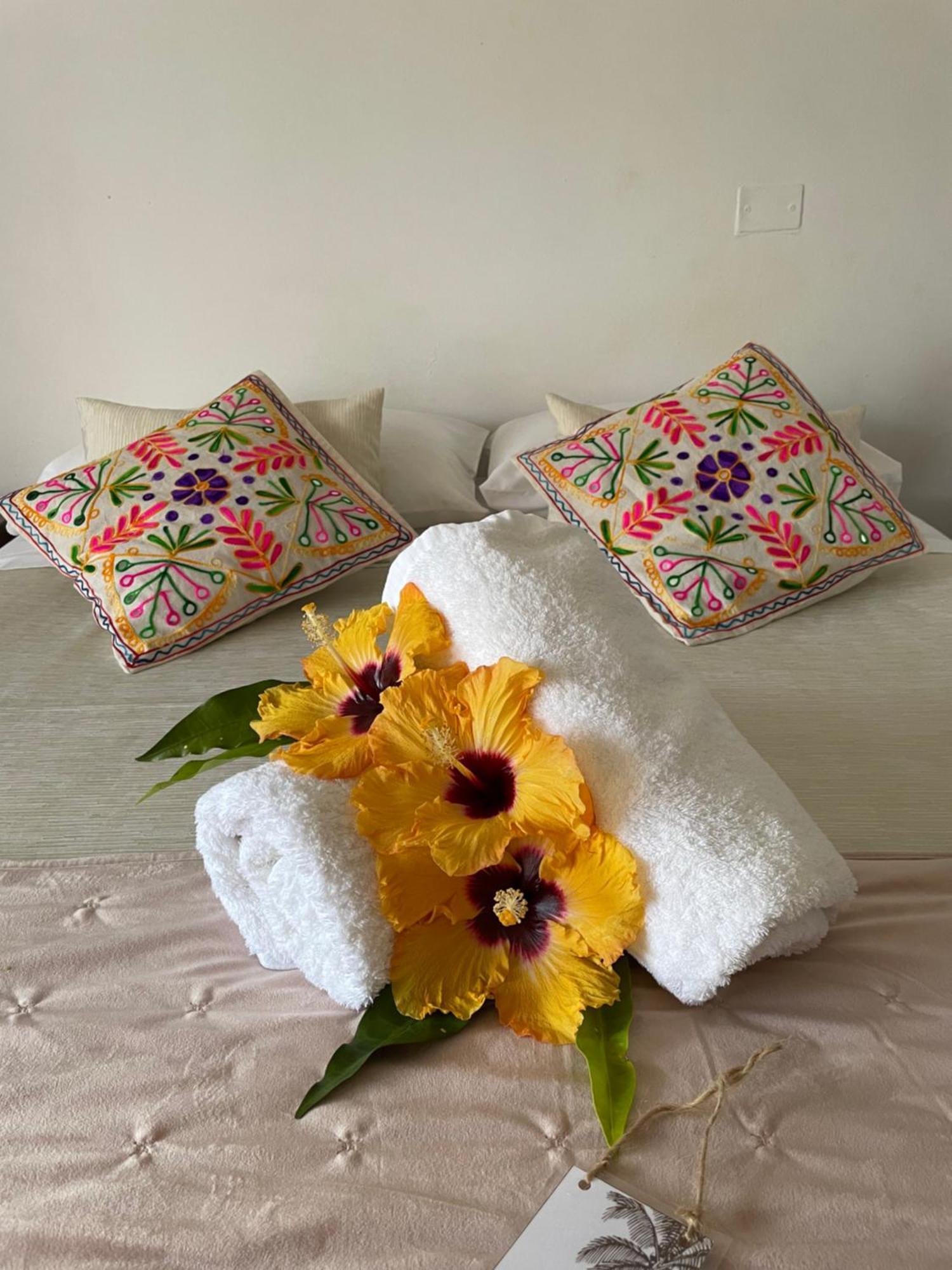 Hotel Chez Maria Goretti Ханга-Роа Экстерьер фото